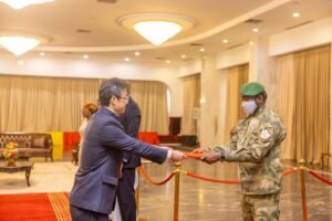 lettres-creance-assimi-goita-diop-recoit-nouveaux-ambassadeur-chine-liban-iran-1024x683