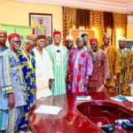 Unification des chasseurs traditionnels du Mali : la Commission des Donso reçue par le ministre Mamou Daffé .