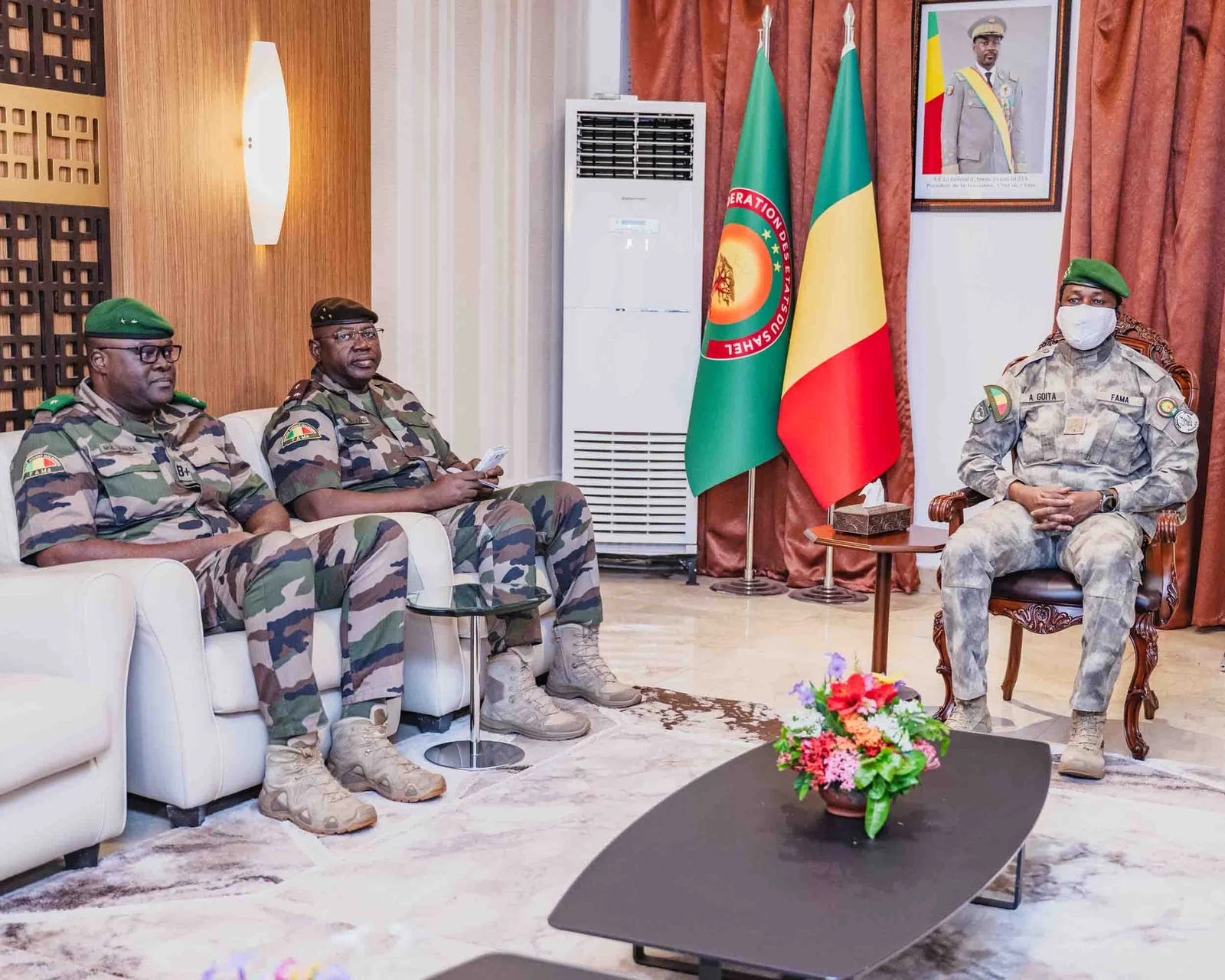 SÉCURITÉ AU SAHEL : LE PRÉSIDENT DE LA TRANSITION FIXE LE CAP AU NOUVEAU COMMANDANT DE LA FORCE UNIFIÉE DE L’AES .