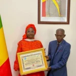 Distinction honorifique : le JCAR salue l’engagement de la ministre Oumou Sall Seck en faveur de l’entrepreneuriat et de l’emploi .