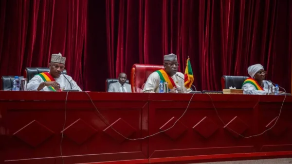 JUSTICE FONCIÈRE AU MALI : LE CNT ADOPTE LES TEXTES INSTITUANT UN PÔLE SPÉCIALISÉ