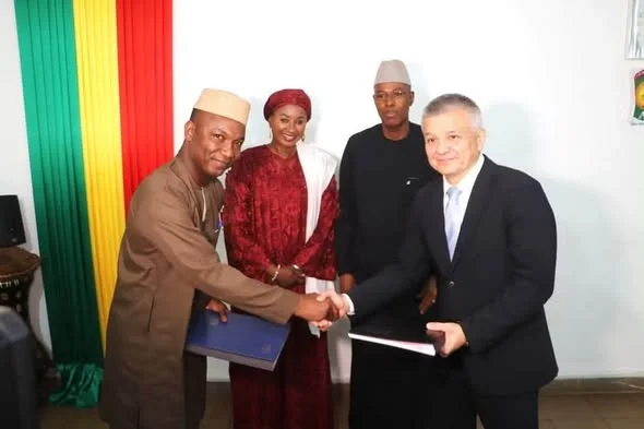 Transport et logistique : la SMTL-SA signe un contrat de plus de 30 milliards de FCFA avec KAMAZ
